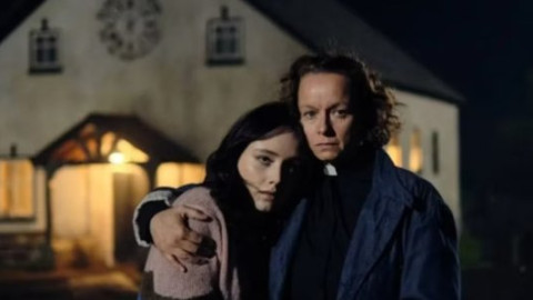 50+ Minuten backdrop