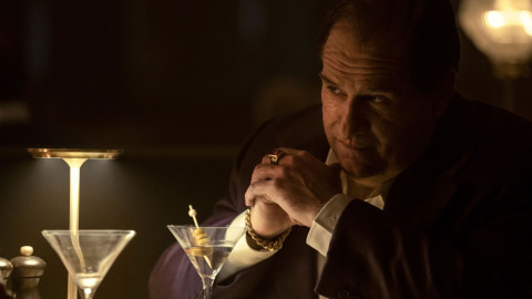 DC TV Komplett backdrop